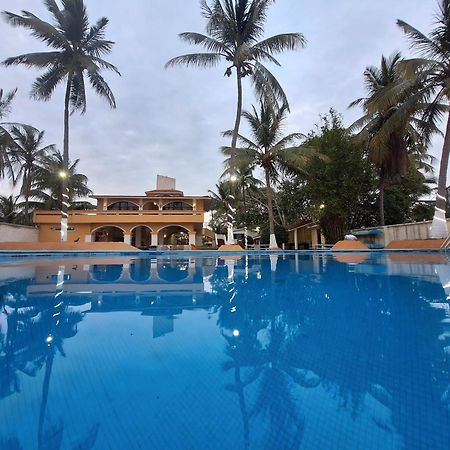 Hotel Gran Palmeiras Playa Chachalacas エクステリア 写真
